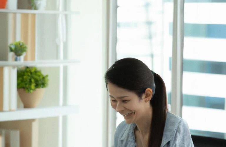 女性も未経験者も活躍できる自由な働き方を提供します